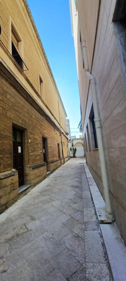 La Corte Dell'Orologio Trepuzzi Εξωτερικό φωτογραφία